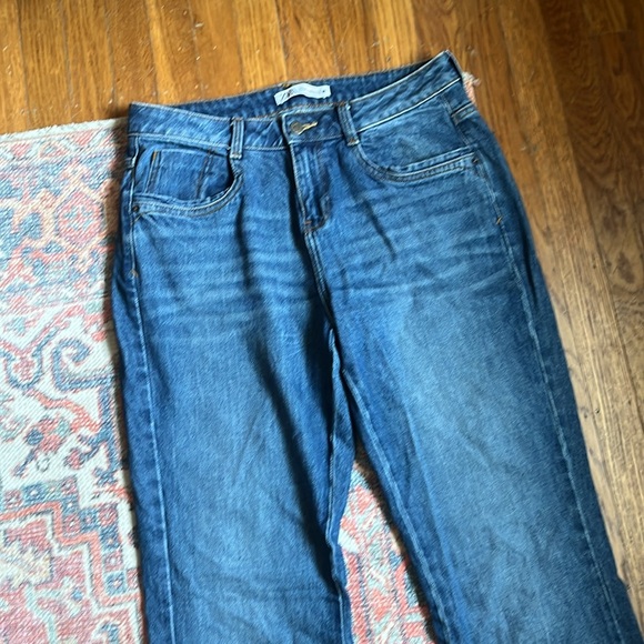 Zara Classic 70’s High Rise Flare Leg Jeans 10 - Rigid, No Stretch, Classic Blue - Picture 2 of 8